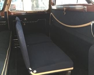 1947 Packard Limo interior jump seats