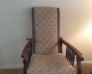 Morris chair cushions Queen Anne influenced 1930s