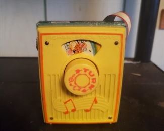 P-S1-41 - Fisher Price Pocket Radio - $10