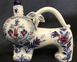 Vtge Hand Painted Russian Porcelain Lion Decanter