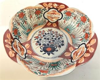 Vintage SIGNED IMARI Asian Porcelain Bowl