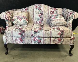 CRYSTAL FURNITURE Floral Detailed Upholstered Sofa