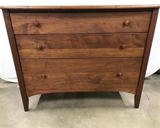 POMPANOOSUC MILLS Vintage 3 Drawer Wooden Dresser