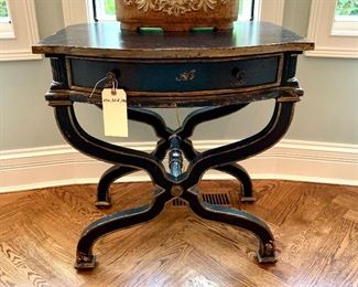 $500 - DESIGNER Distressed Side Table by Henredon. Measures 27” x 20” x 28”. 
