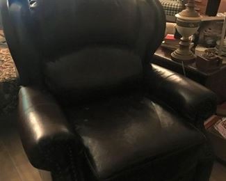 Large leather recliner, table lamps, more