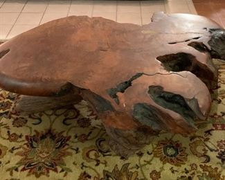 Tree trunk style coffee table - gorgeous 