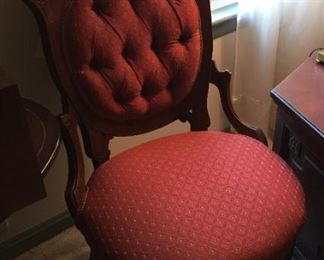 Attractive Victorian upholstered Chair.