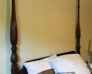 Four poster double bed.