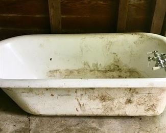 Antique cast iron bathtub