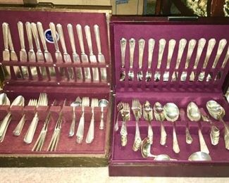 Silverplate flat are sets