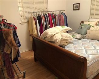 POTTERY BARN CENTRAL - have feather pillows- duvets- queen velour sets- lovely clean condition- designer clothes and a few funky things too  -lots of chicos -talbots- coldwater creek  assorted sizes from sm-xl 