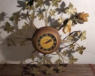 Metal Leaf United Mid Century Wall Clock