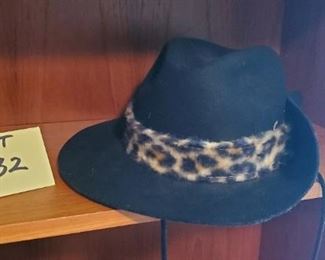 Lot #132 - $20 Beaver Hats 100% Virgin Wool (size Large)