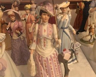 Avon Presidents Club Figurine