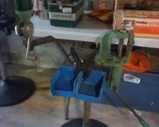 A couple of reloading tool w/ stand