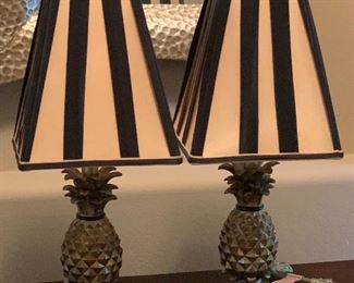 2pc Pineapple Lamps PAIR	26x10x10in	HxWxD