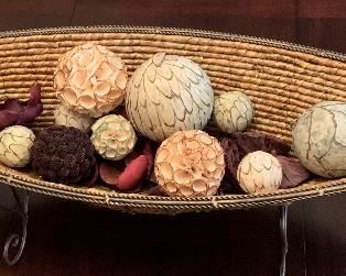 Iron & Wicker Rustic Centerpiece Decor 10x37x13in HxWxD