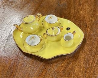 Vintage, "LIMOGES FRANCE" 10-Piece Miniature Tea Set, Yellow Flowers with Gold Trim, Mint Condition!