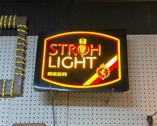 STROH LIGHT BEER Lighted Sign