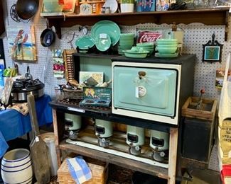 c.1910, NEW PERFECTION Stove in Mint Green 