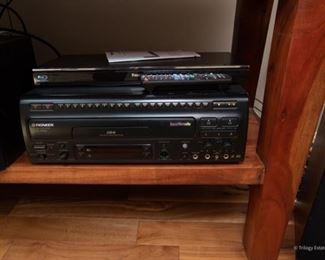 Pioneer CLD-V850 $70
Karoke Machine with Laser Discs. In working condition.