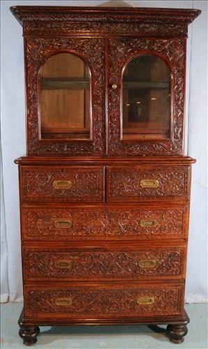 099a Solid rosewood rococo gentlemans linen press with original pulls and 6 in. turned legs, 3 piece, 81 in. T, 43 in. W, 21 in. D.