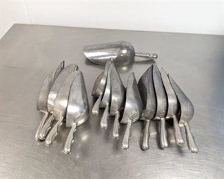 (13) Stainless Steel Ice Scoops