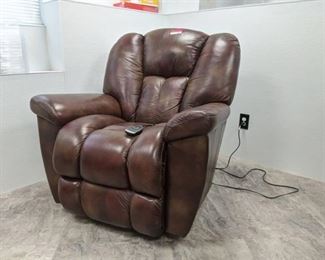 Working La Z Boy Leather Power Reclining Chair, $1200 Brand New. Model 11850U-07