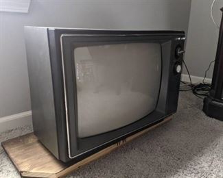 RCA Television, Needs Converter Box
