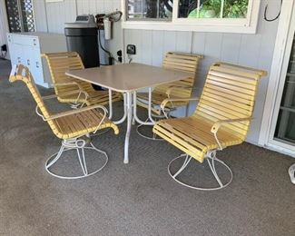 https://connect.invaluable.com/randr/auction-lot/sunbeam-patio-set-four-swivel-rocking-chairs-ta_4514389B3D