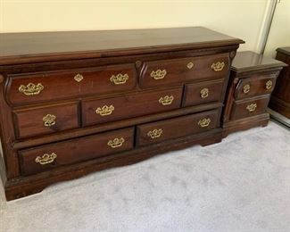 https://connect.invaluable.com/randr/auction-lot/three-piece-bedroom-set-includes-two-nightstands_219477FAC6