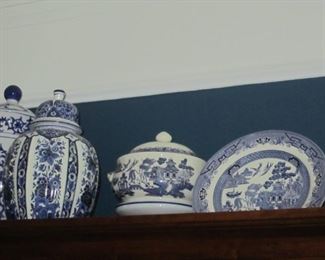  BLUE AND WHITE ITEMS
