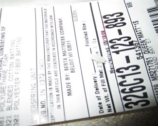 QUEEN SIZE SERTA MATTRESS AND BOXSPRING