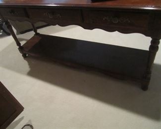 SOFA TABLE