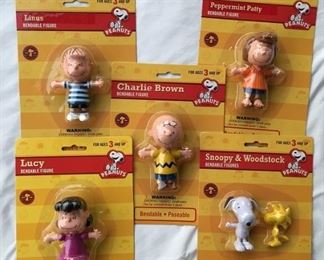 Peanuts CharactersSold as Set