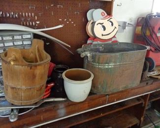 Copper wash boiler, old bucket, and etc.