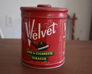 KG Velvet Pipe Cigarette Tin