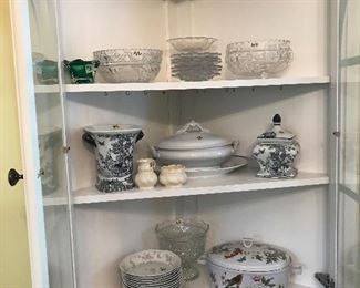 Beautiful china, accessories