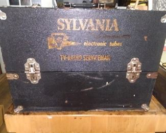 Sylvania Serviceman tube/tool box