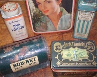 Vintage Tins,
Baby Powder, Jack Daniel's, Mennen body powder, Pin up Girl, Bob-Et Bait Box. 