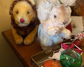 Steiff lion and squirrel toys