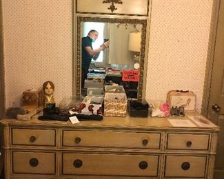 Vintage chest of drawers and mirror with two matching twin beds & 1 night stand