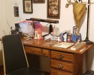 desk