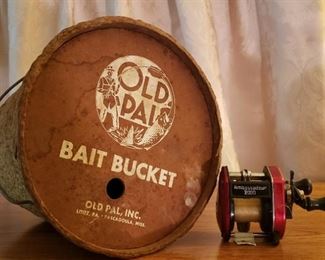 fishing collectibles, vintage fishing
