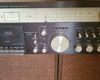 receiver with 2 speakers, sounds amazing