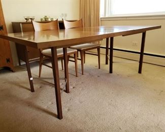 MCM Paul McCobb for Calvin Furniture dining table w/ 4 chair, 2 leaves and pads