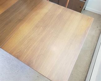 MCM Paul McCobb for Calvin Furniture dining table w/ 4 chair, 2 leaves and pads