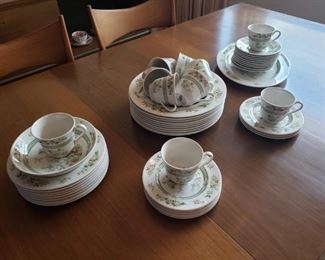 Royal Doulton Tonkin china set