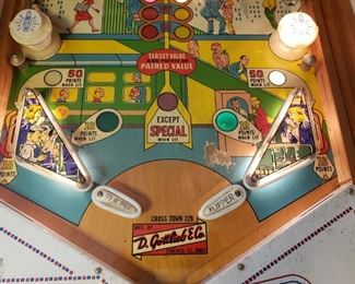 Vintage Cross Town Pinball machine by Gottlieb