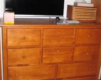 Maple Dresser, flat screen TV